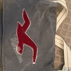 hollister messenger bag grey